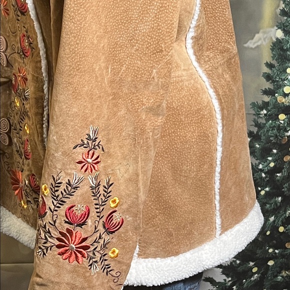 🧥St. John’s Bay Westerncore Embroidered Shearling-Trim Teddy Jacket | Sz Large - Picture 15 of 16